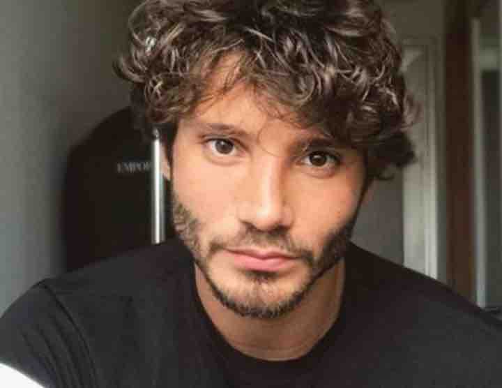 Stefano De Martino scippato da Giulia De Lellis | Web Source