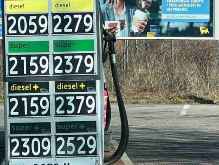 Il prezzo della benzina e del gasolio è fuori controllo | Web Source